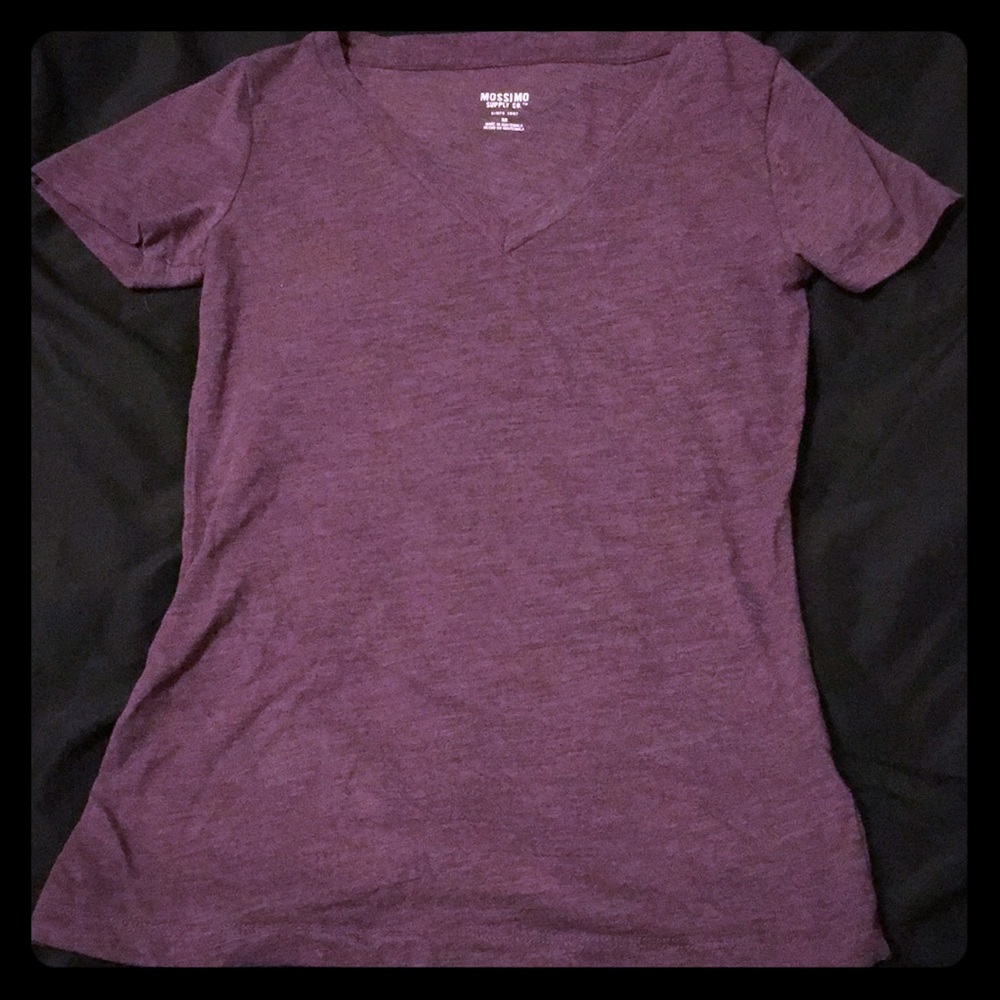 Plain purple mossimo t-shirt